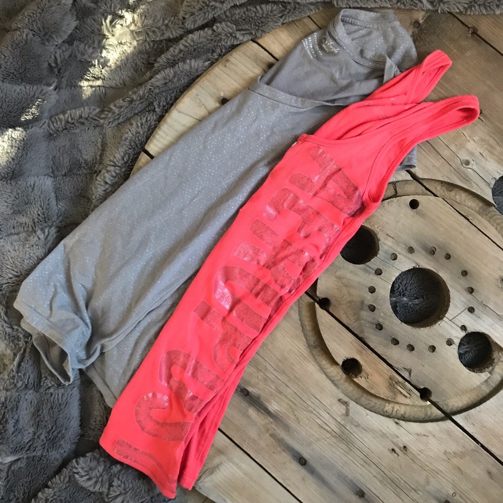Top bundle - Picture 2 of 2